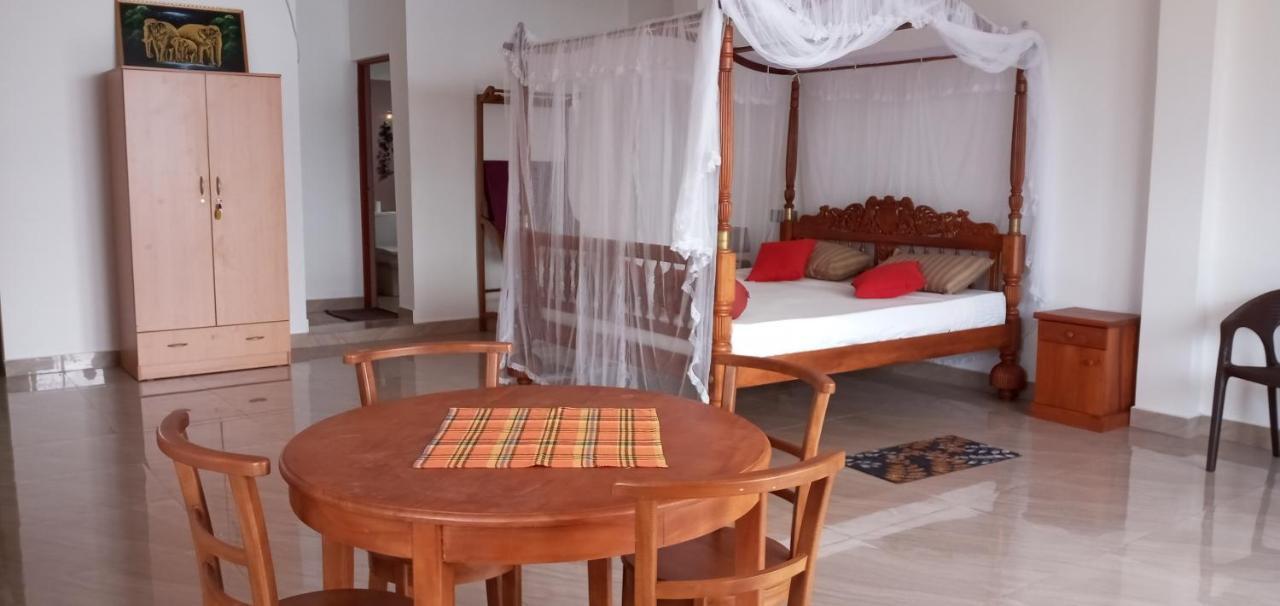 Coral Reef Guest Hotel Beruwala Bilik gambar